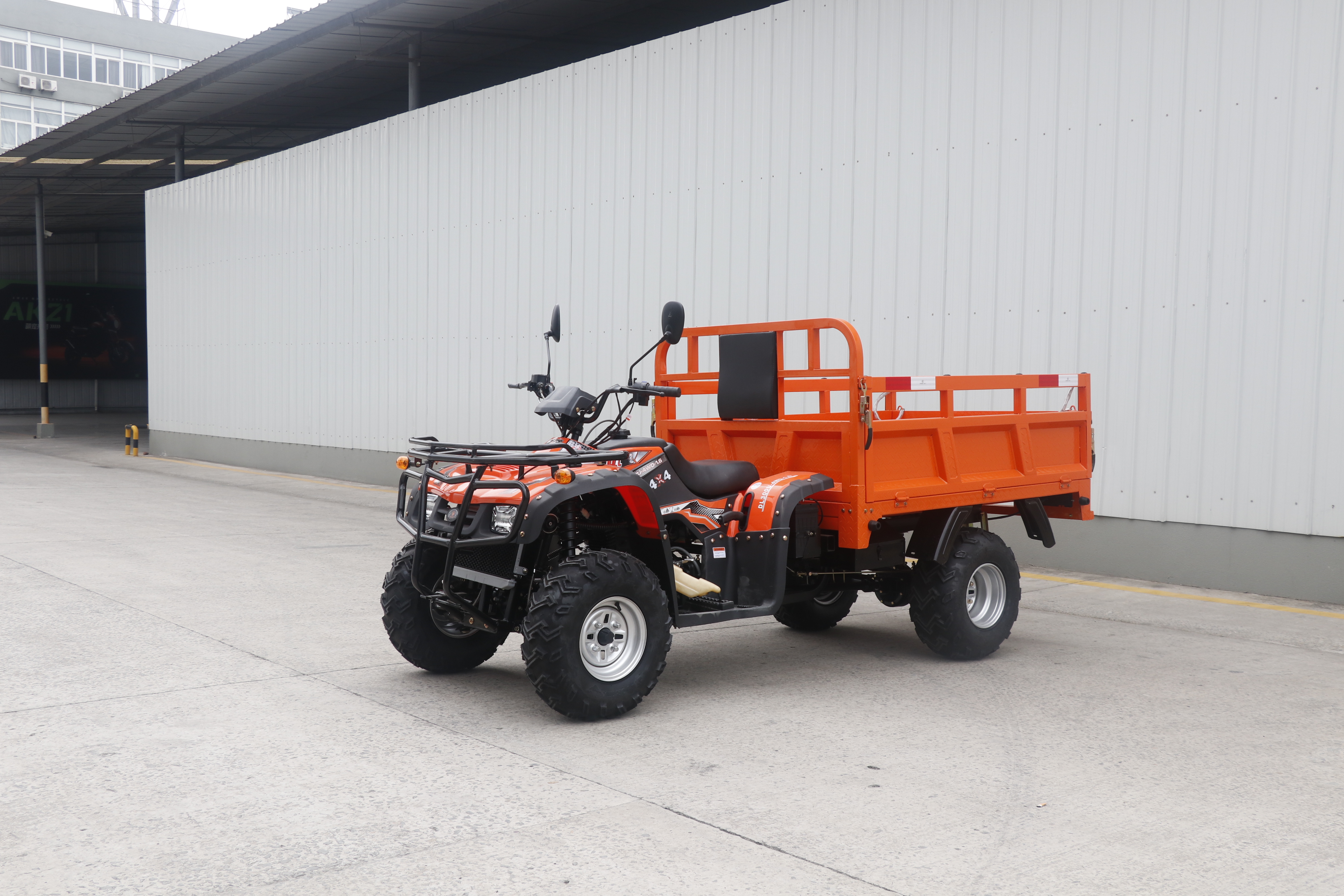 Electric 4x4 Farm Big Quad Bik - Outdoor Adventure Farm recensione e prezzo