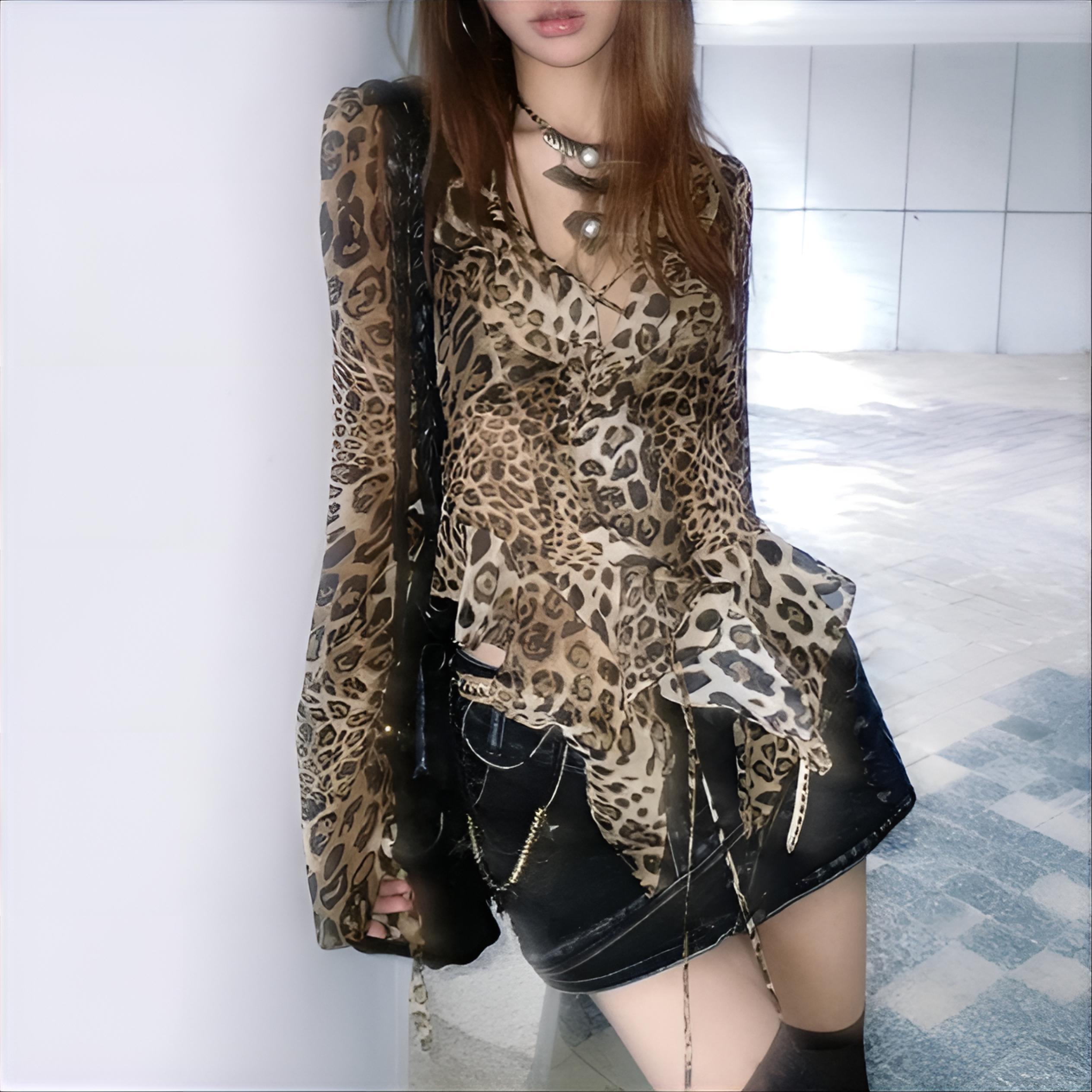 Long Sleeve T-Shirts Japanese  - Outdoor Adventure Farm recensione e prezzo